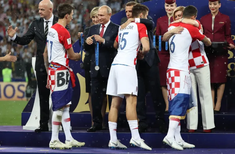 U zvjezdanom trenutku i Google je podivljao zbog predsjednice: Nikada ranije ni kasnije nije bila tako popularna!