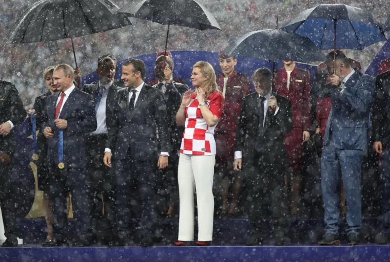 U zvjezdanom trenutku i Google je podivljao zbog predsjednice: Nikada ranije ni kasnije nije bila tako popularna!