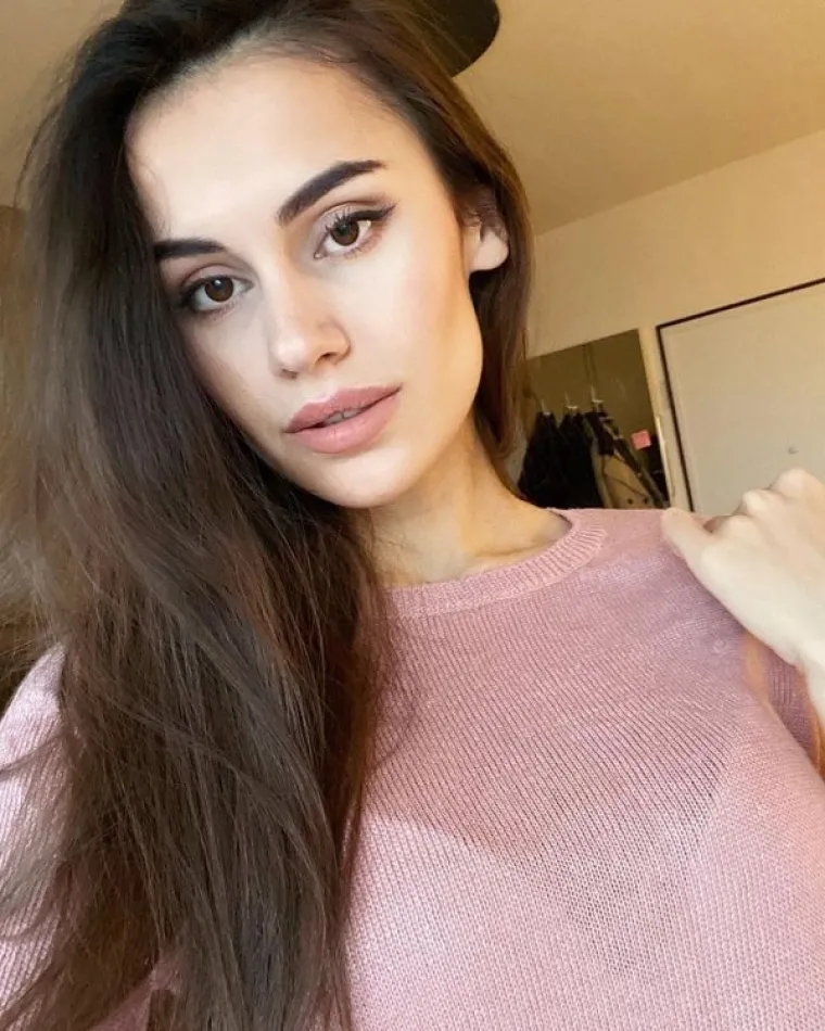 NE ZNAMO ZA DRUGE ADUTE, ALI OSMIJESI SI IM PRIRODNI:  Ostalo ćete morati sami procijeniti, &scaron;to i nije te&scaron;ko jer su sve pokazale