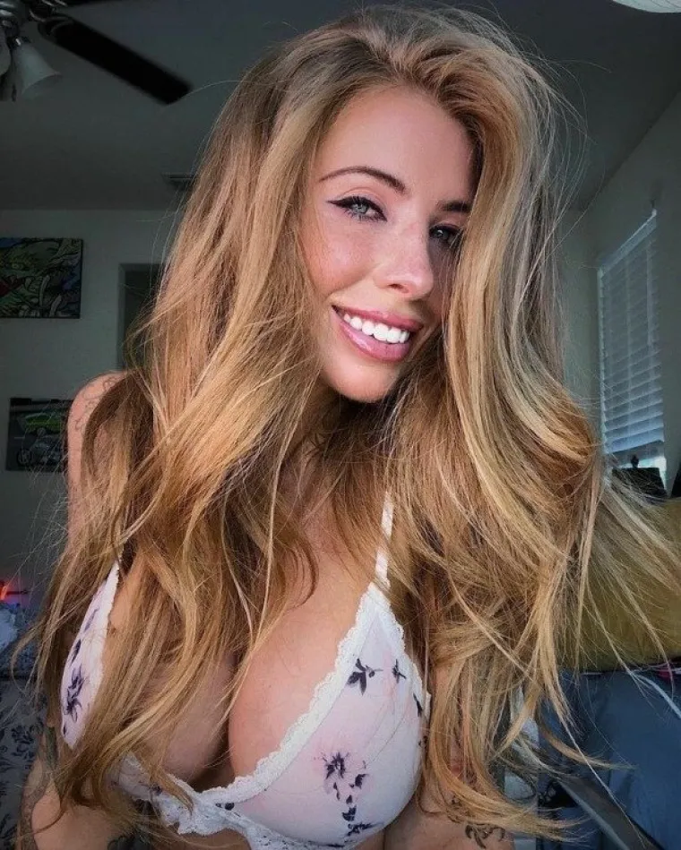 NE ZNAMO ZA DRUGE ADUTE, ALI OSMIJESI SI IM PRIRODNI:  Ostalo ćete morati sami procijeniti, &scaron;to i nije te&scaron;ko jer su sve pokazale