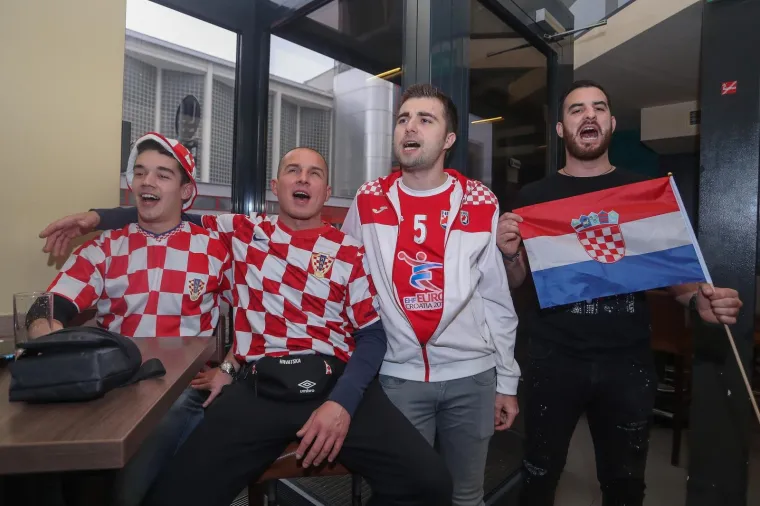 16.01.2020., Wiener Stadthalle, Bec - Europsko rukometno prvenstvo, skupina I, 1. kolo, Hrvatska - Austrija. Navijaci se okupljaju prije utakmice. 
Photo: Luka Stanzl/PIXSELL