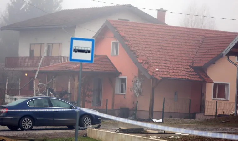 Noćna drama u Karlovcu! Eksplodirao kamion parkiran ispred kuće, poginula jedna osoba: 'U &scaron;oku smo!'