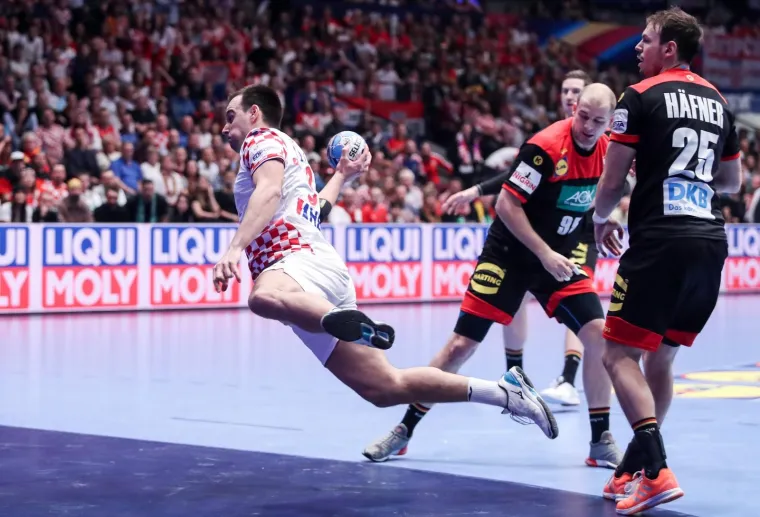 Marino Marić vodio je veliku bitku s pivotima Njemačke.