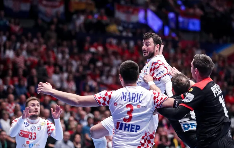 [FOTO] RATNIKA CINDRIĆA BA&Scaron; TUKU: Jeste li primjetili &scaron;to Nijemci stalno rade? Pogledajte malo bolje