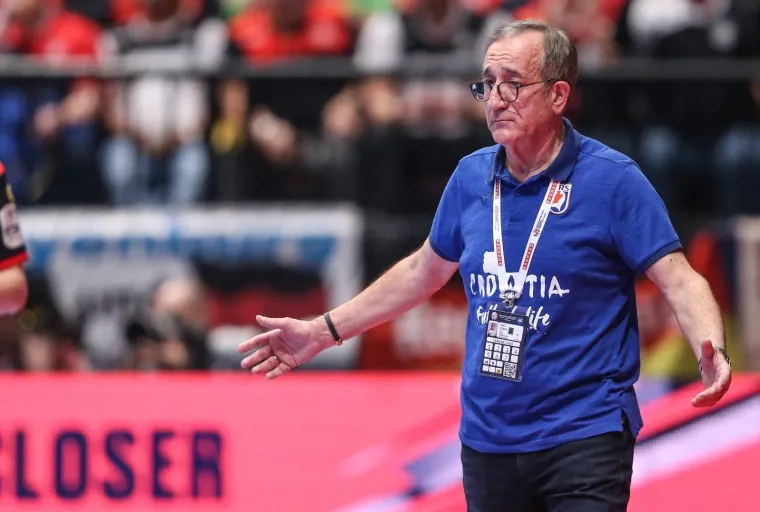 [FOTO] RATNIKA CINDRIĆA BA&Scaron; TUKU: Jeste li primjetili &scaron;to Nijemci stalno rade? Pogledajte malo bolje