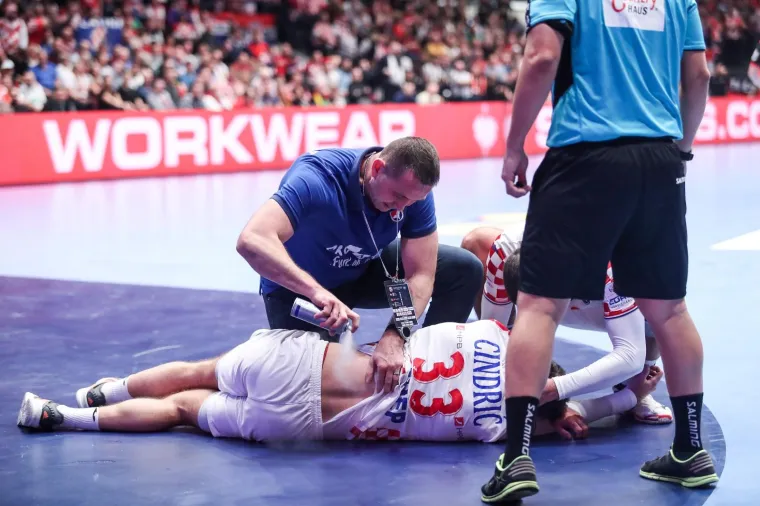 [FOTO] RATNIKA CINDRIĆA BA&Scaron; TUKU: Jeste li primjetili &scaron;to Nijemci stalno rade? Pogledajte malo bolje