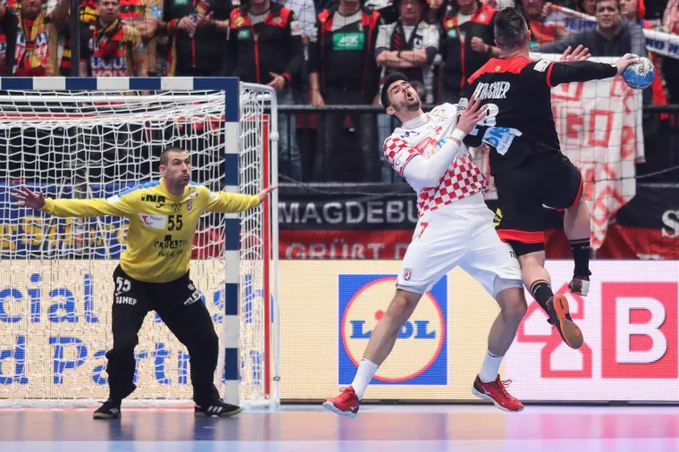 [FOTO] RATNIKA CINDRIĆA BA&Scaron; TUKU: Jeste li primjetili &scaron;to Nijemci stalno rade? Pogledajte malo bolje