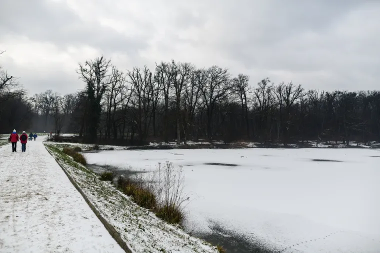 Prava zima: U Zagrebu pao prvi snijeg!