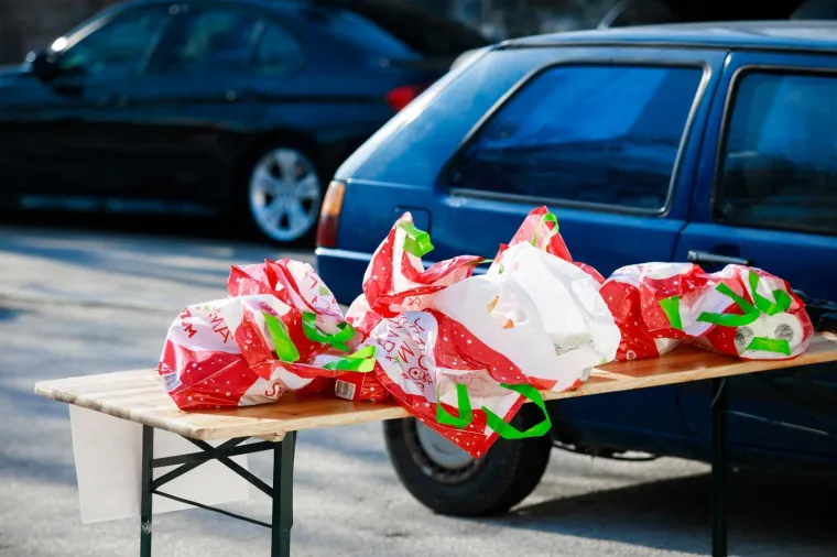 'POMOZIMO TODORIĆIMA': U Splitu prikupljali hranu i higijenske potrep&scaron;tine za 'Gazdu'
