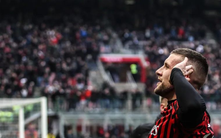 [FOTO] REBIĆ KAKVOG JO&Scaron; NISTE VIDJELI: Emotivnom Anti je čestitao i veliki Ibra; Pogledajte prizore o kojima bruji čitava Italija