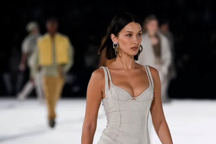 Bella Hadid, foto: Profimedia