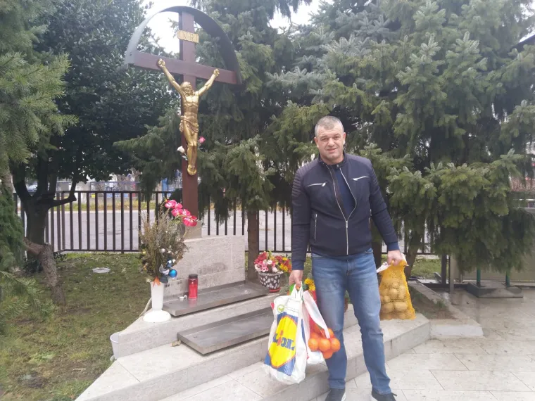 Donijeli Todoriću humanitarnu pomoć u Kulmerove dvore. Nije ju primio pa su je donirali Caritasu