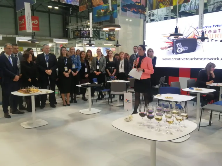 Svjetskom prvenstvu u branju maslina u Postirama na Braču nagrada za kreativno događanje godine