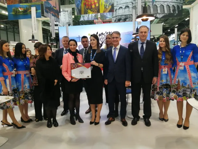 Svjetskom prvenstvu u branju maslina u Postirama na Braču nagrada za kreativno događanje godine