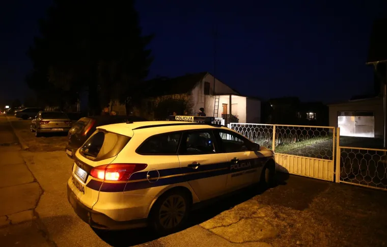 Tragedija u Sesvetama: Mu&scaron;karac pao u &scaron;aht i preminuo