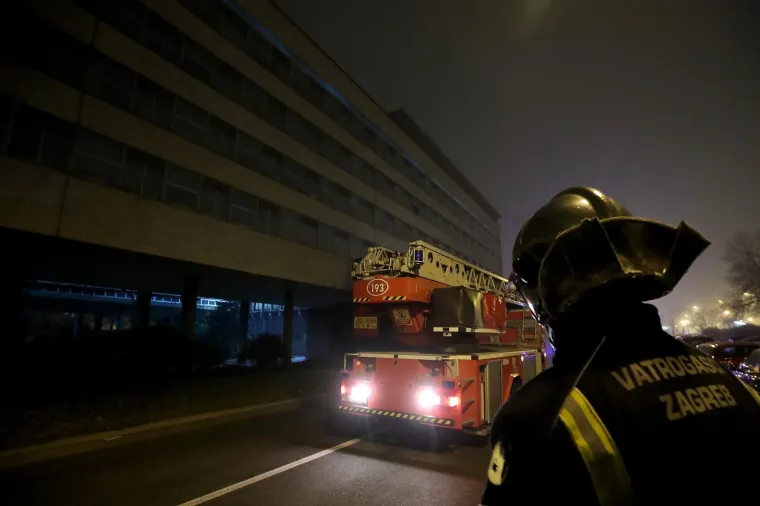 Buknuo požar u Gradskom poglavarstvu u Zagrebu: 'Zapalila se dokumentacija?'
