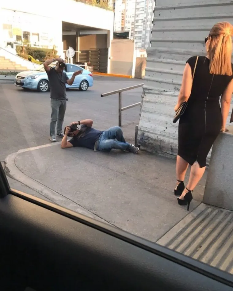 NIJE LAKO BITI INFLUENCER: Nisu očekivali da će ih kamere zabilježiti dok pokušavaju napraviti savršene fotografije