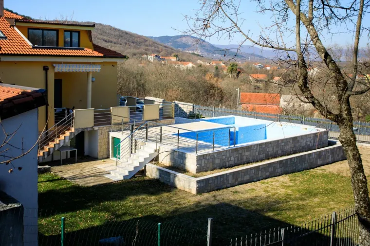 Novinari Slobodne Dalmacije otkrili su kako kvadratura kuće upisana u imovinsku karticu ne odgovara podacima iz zemljišnjih knjiga. Foto: Milan Šabić/PIXSELL