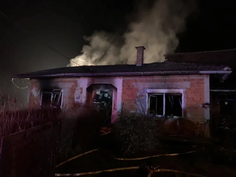 Tragedija kod Velike Gorice: Zapalila se kuća, jedna osoba poginula