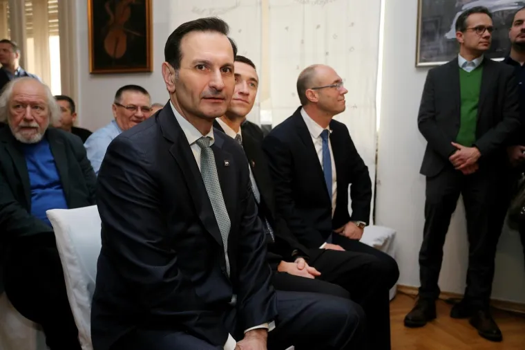 Najavili kandidature: Kovač želi biti &scaron;ef HDZ-a, Stier potpredsjednik, a Penava zamjenik predsjednika