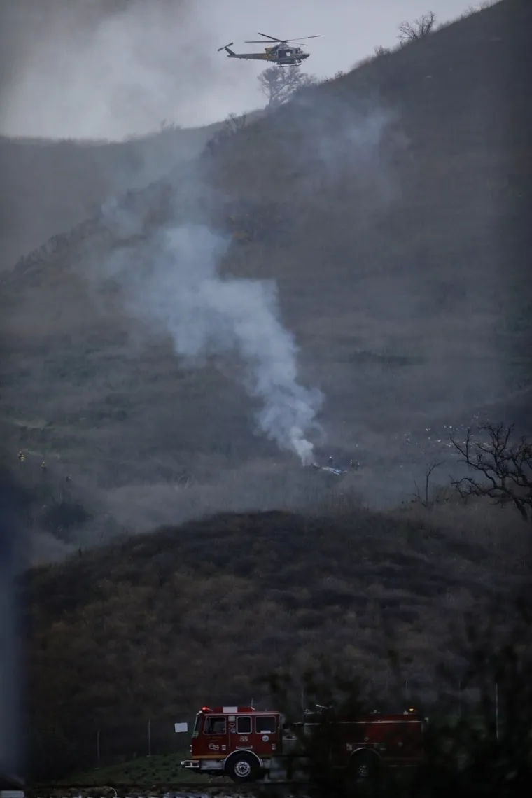 &Scaron;to se tiče same nesreće i dramatičnih trenutaka koji su nakon nje uslijedili, Hitna pomoć je vrlo brzo do&scaron;la na mjesto nesreće, ali su odmah ustvrdili da nema preživjelih. Prema prvim informacijama, njegova supruga Vanessa Bryant nije bila među ljudima u helikopteru. Kobe kobni helikopter koristi već godinama, jo&scaron; iz vremena dok je igrao u Lakersima.