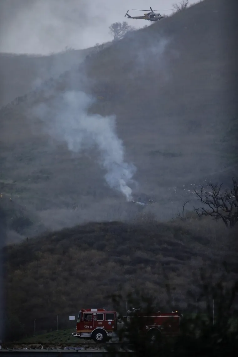 New York Post prenosi pisanja Los Angeles Timesa kako se nesreća dogodila oko 10 ujutro po američkom vremenu, znači oko 19.00 po hrvatskom vremenu. Uvjeti za let bili su magloviti iznad planina koje su iznad Calabasasa. Nažalost, u nesreći nema preživjelih. Uzrok nesreće je pod istragom.