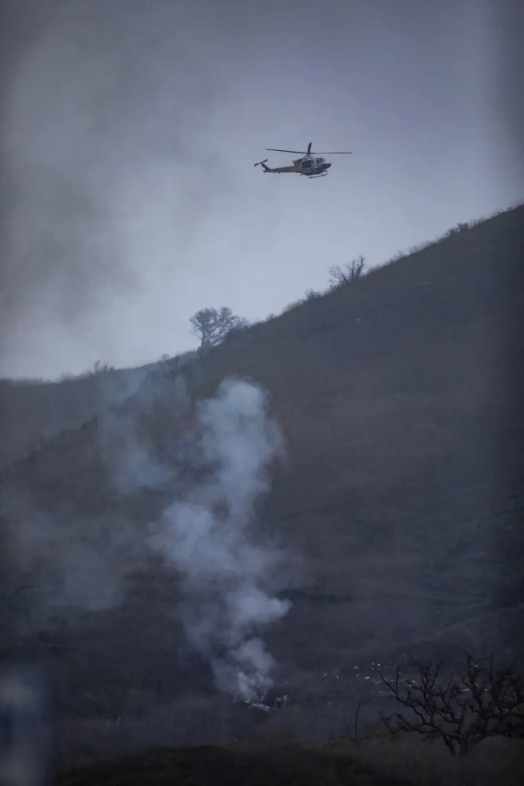 [FOTO] PRIZORI STRAVE I UŽASA: Ovo je mjesto pogibije jednog od najvećih ko&scaron;arka&scaron;a ikad; Helikopter je pao iznad Calabasasa