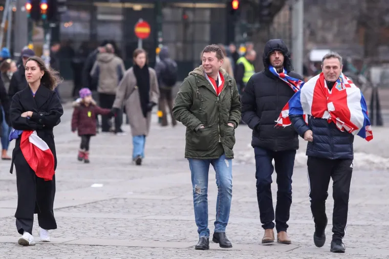 TISUĆE HRVATSKIH NAVIJAČA U STOCKHOLMU: Kauboji će imati ogromnu podršku u finalu