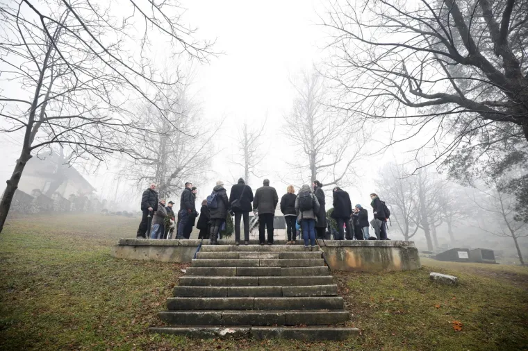 Obilježen Dan sjećanja na žrtve holokausta u BiH: 'Moramo svima poručiti da zlo neće proći"