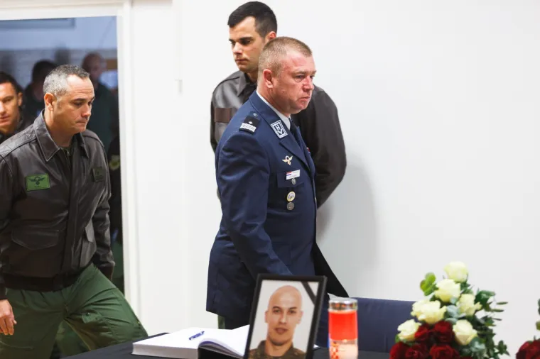 Velika tuga u Zemuniku za poginulim pilotima: 'Dragi Tomislave, ljudina moja, kolega, pilot i prijatelj...'