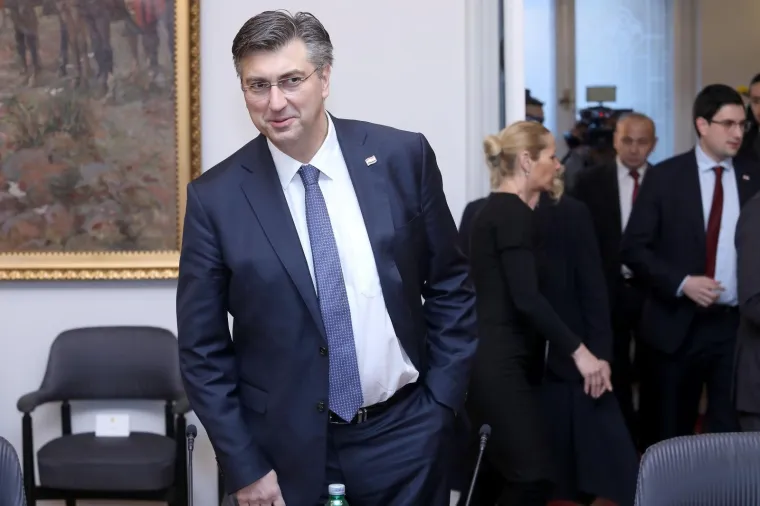 Kandidat za novog ministra zdravstva Vili Bero&scaron; stigao u Sabor pa se ispričao