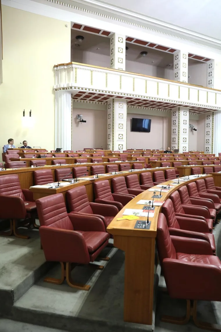 Željko Reiner u problemima: Zastupnici se prijavili pa nisu do&scaron;li!