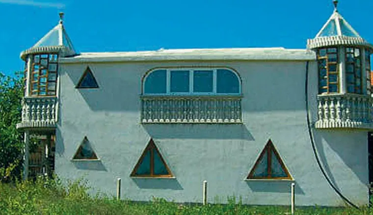 Probajte se NE nasmijati: Ovo su najneobičnije kuće u Hrvatskoj