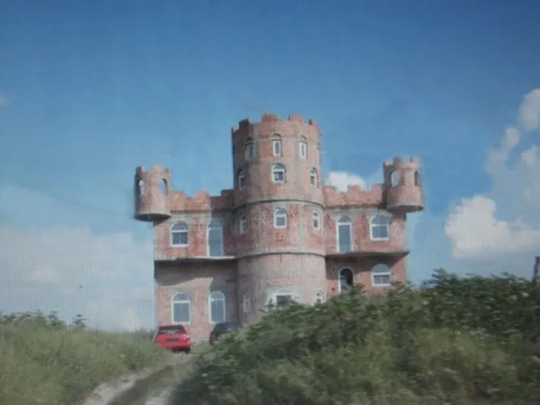 Probajte se NE nasmijati: Ovo su najneobičnije kuće u Hrvatskoj