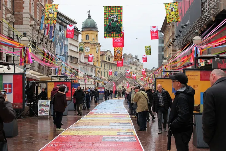 Godina Europske prijestolnice kulture: Riječani stazom dugom 232 metra krenuli iz pro&scaron;losti u budućnost