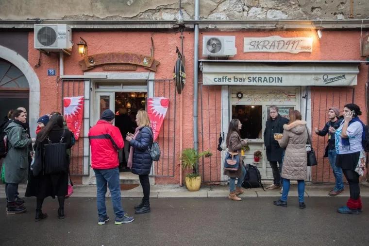 Godina Europske prijestolnice kulture: Riječani stazom dugom 232 metra krenuli iz pro&scaron;losti u budućnost