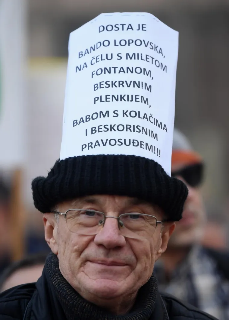 VELIKI PROSVJED PROTIV MILANA BANDIĆA U SRCU ZAGREBA: Građani mu sva&scaron;ta poručili: 'Miki bit će&scaron; novi gradonačelnik Remetinca'