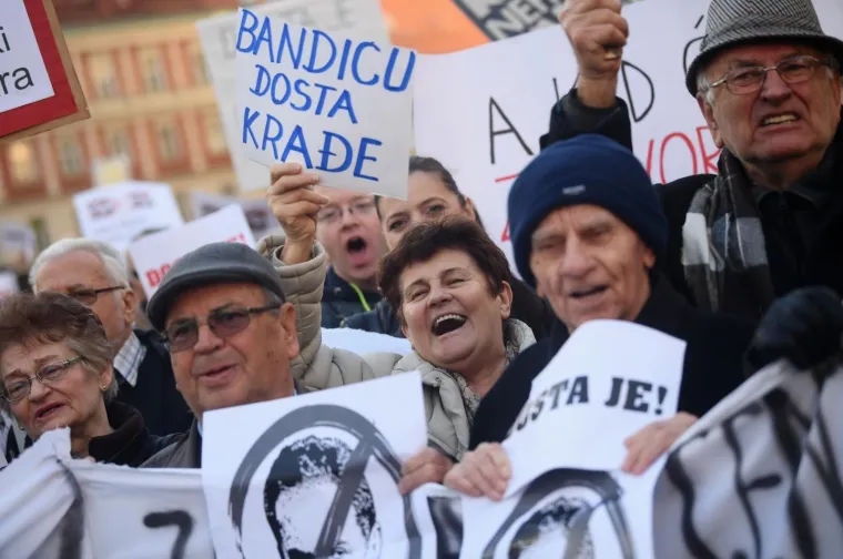 VELIKI PROSVJED PROTIV MILANA BANDIĆA U SRCU ZAGREBA: Građani mu sva&scaron;ta poručili: 'Miki bit će&scaron; novi gradonačelnik Remetinca'