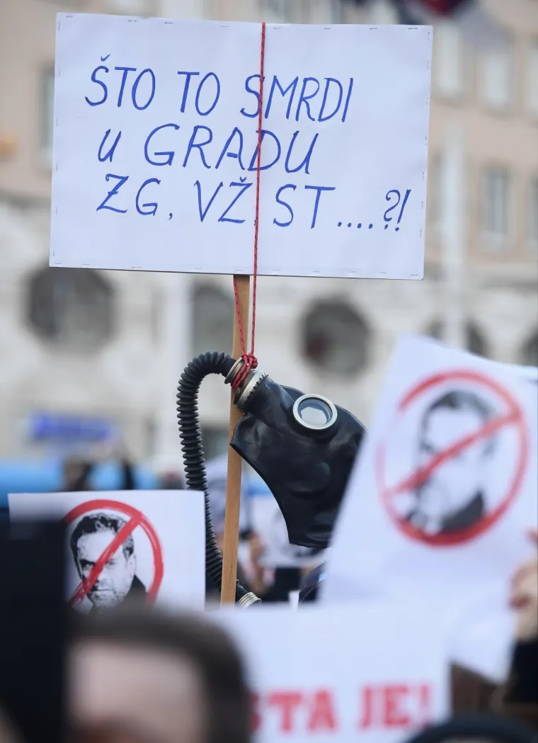 VELIKI PROSVJED PROTIV MILANA BANDIĆA U SRCU ZAGREBA: Građani mu sva&scaron;ta poručili: 'Miki bit će&scaron; novi gradonačelnik Remetinca'