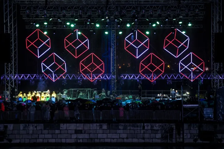 SVEČANO OTVORENJE RIJEKA 2020 - EUROPSKA PRIJESTOLNICA KULTURE: Ki&scaron;a nije omela veličanstven ugođaj