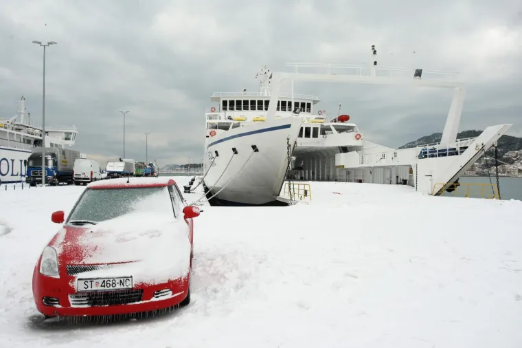 Na hitni kirur&scaron;ki odjel splitskoga KBC-a bilo je tog dana primljeno vi&scaron;e od 80 građana