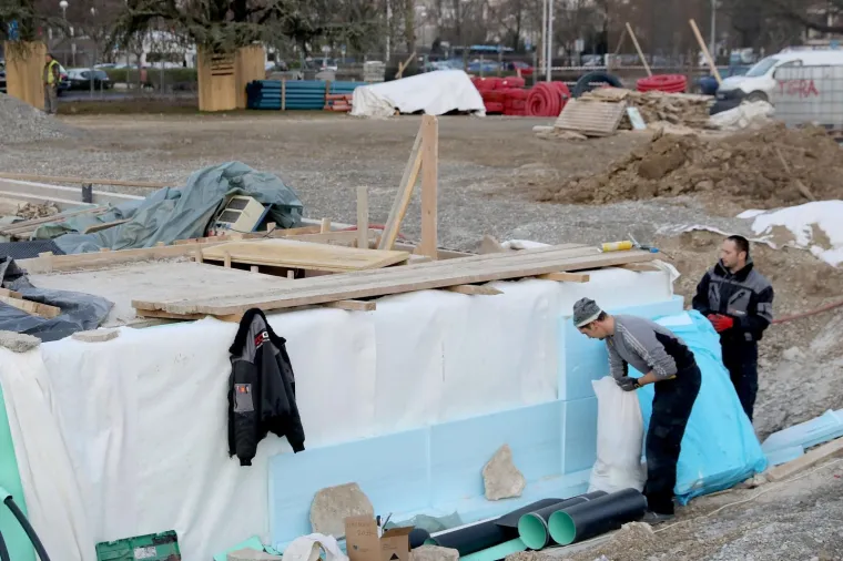 Pogledajte kako se pred očima Franje Tuđmana i Milana Bandića rađa Spomenik domovini