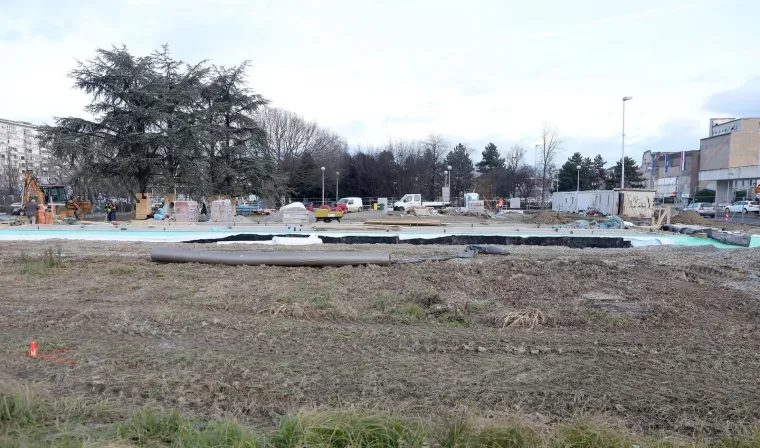 Pogledajte kako se pred očima Franje Tuđmana i Milana Bandića rađa Spomenik domovini