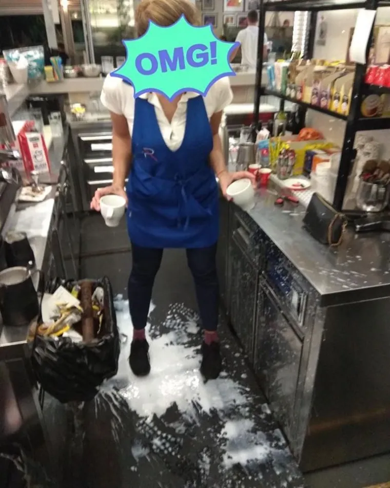 Konobarski život: Pogledajte svakodnevne patnje koje gotovo svaki konobar proživljava