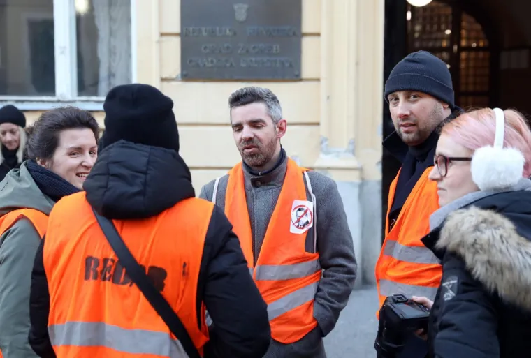 Prosvjed protiv izmjena GUP-a ispred Gradske skup&scaron;tine