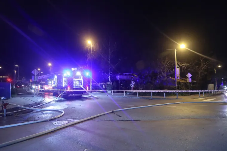 Zapalila se napa? Požar u poznatom zagrebačkom restoranu, jednu osobu odvezla Hitna pomoć