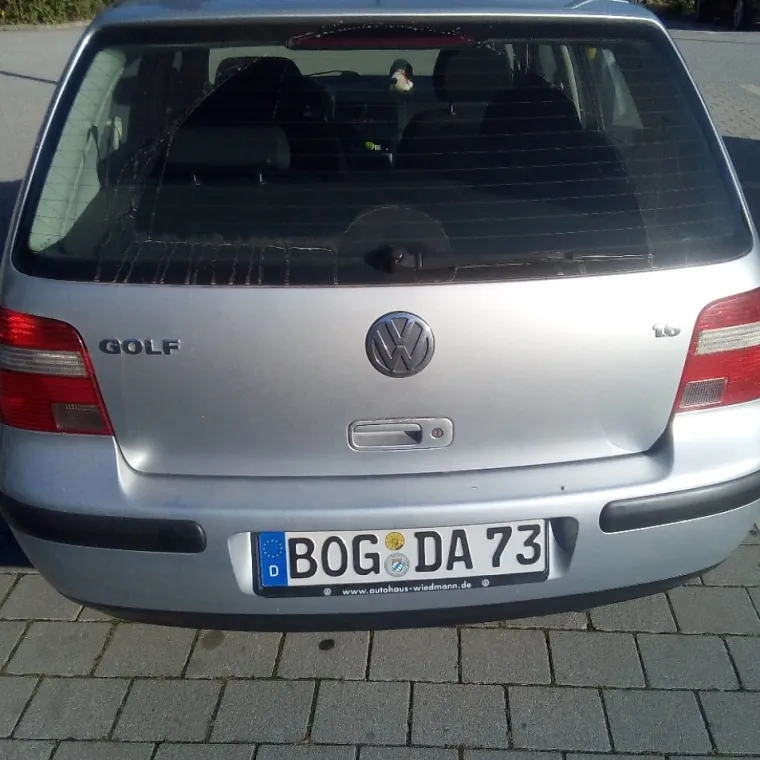 YE81 5E, PRASE: Ove tablice viđene u Hrvatskoj će vas nasmijati do suza