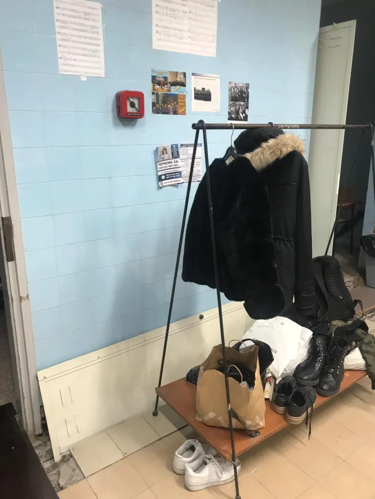 Očajni učenici iz Splita: 'Bježimo od mi&scaron;eva i &scaron;takora. Bi li odgovorni slali svoju djecu ovdje? Ovo je sra** od države!'