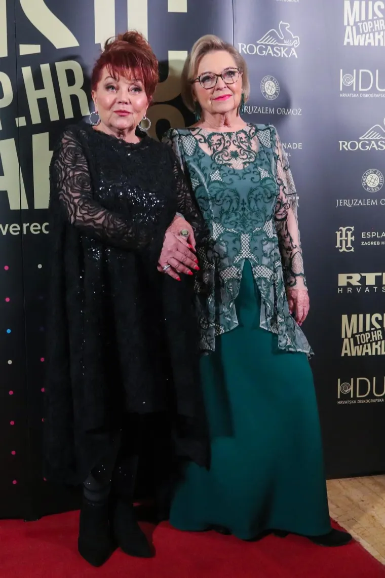 06.02.2020., Zagreb -  U hotelu Esplanade odrzana je dodjela glazbene nagrade Top.hr Music Awards. Zdenka Kovacicek, Gabi Novak. 
Photo: Luka Stanzl/PIXSELL
