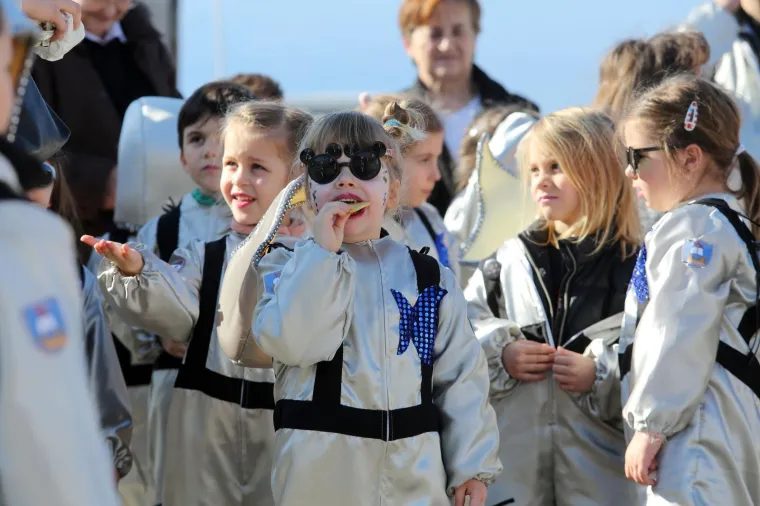 &Scaron;arenilo u srcu Rijeke: Vi&scaron;e od 2500 mali&scaron;ana sudjelovalo je u karnevalskoj povorci